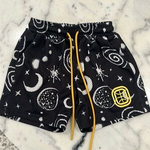 Overtime Black shorts YM